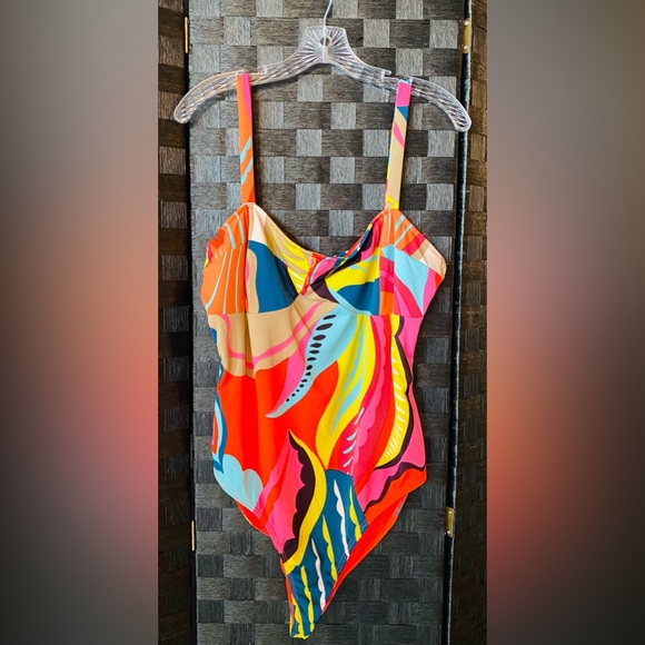 Chara 2 Piece Multicolor Swim Set - Picture 9 of 10